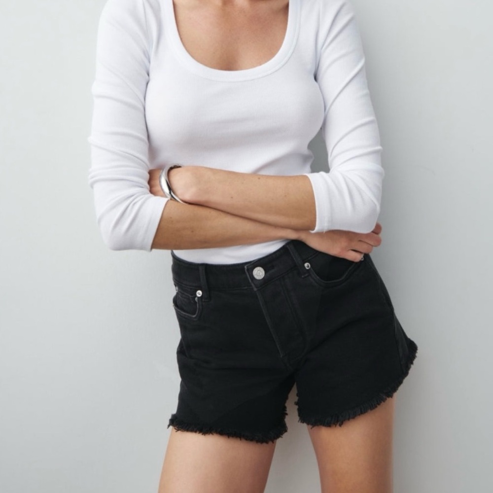 AYR the just right cutoff denim shorts size 28